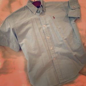 Women’s Ralph Lauren Shirt Sleeve Button Shirt.